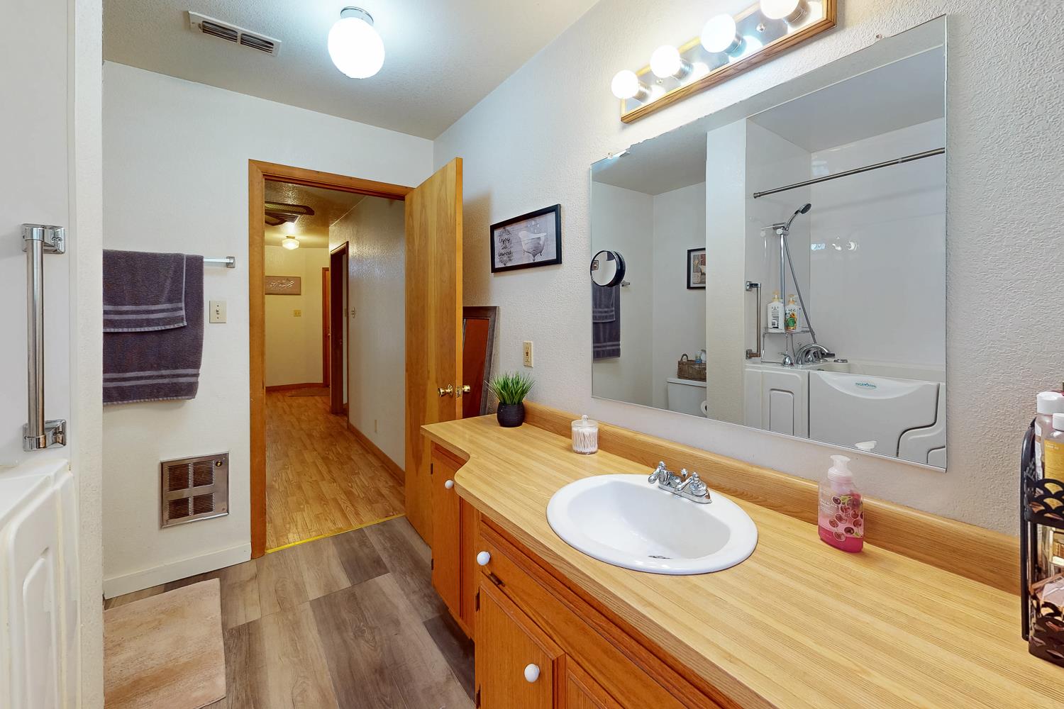 Brownsville, California 95919, United States, 2 Bedrooms Bedrooms, ,2 BathroomsBathrooms,Residential,Active,234161