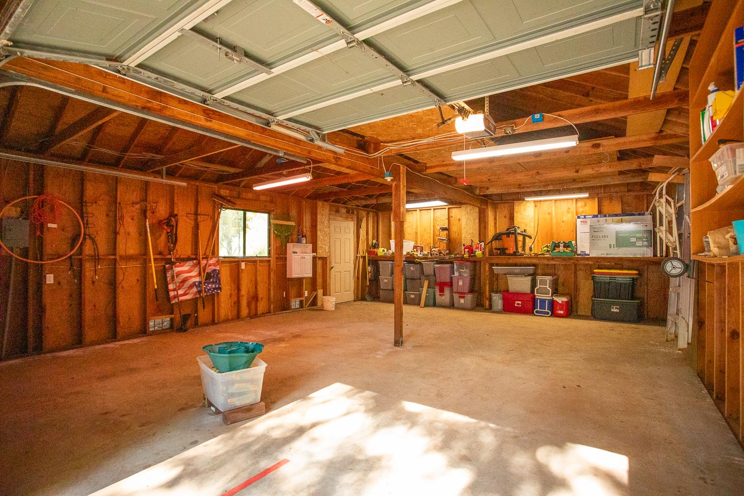 Brownsville, California 95919, United States, 2 Bedrooms Bedrooms, ,2 BathroomsBathrooms,Residential,Active,234161