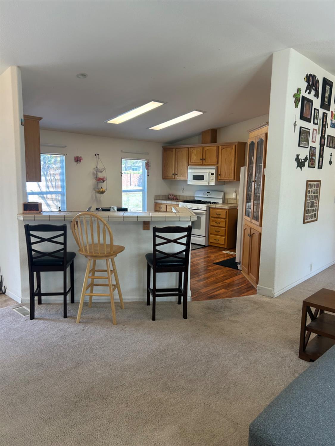 1400 W Marlette Street 21