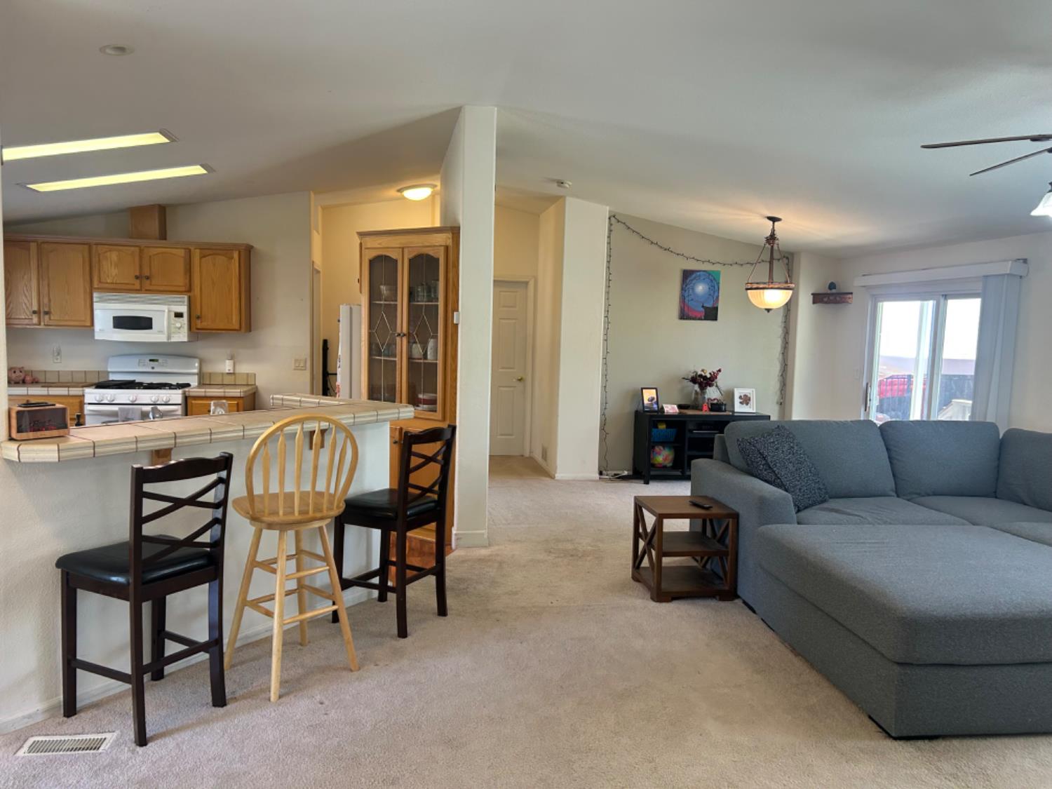 1400 W Marlette Street 21