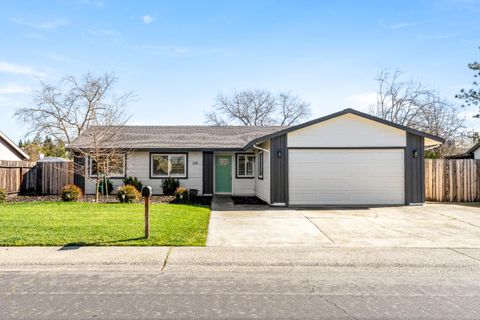 205 Briarcliff Drive Folsom CA 95630