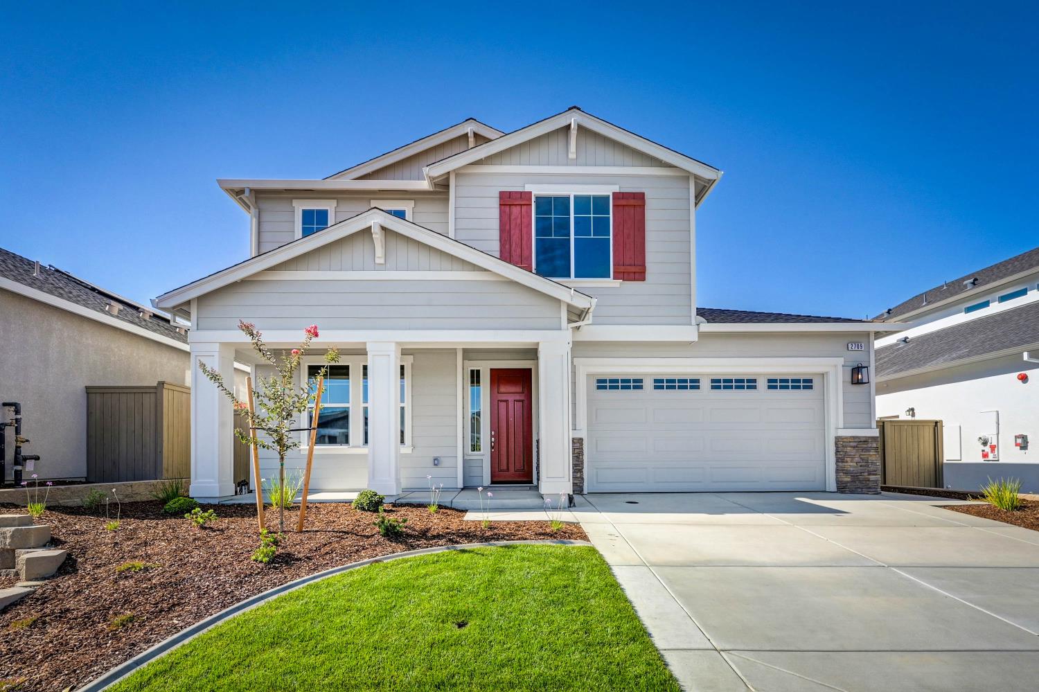 2709 Contour Way