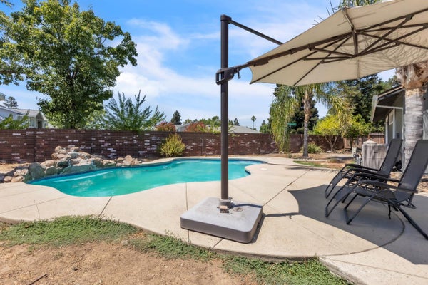 5300 BLUE SAPPHIRE CT, ELK GROVE, CA 95758 - Image 871b56fb770e7025e4cb0cd486f4bdda/2793140020