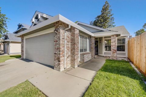 7101 Sutherland Way Elk Grove CA 95758