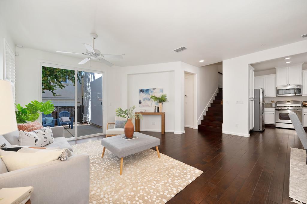 3423 Verona Terrace