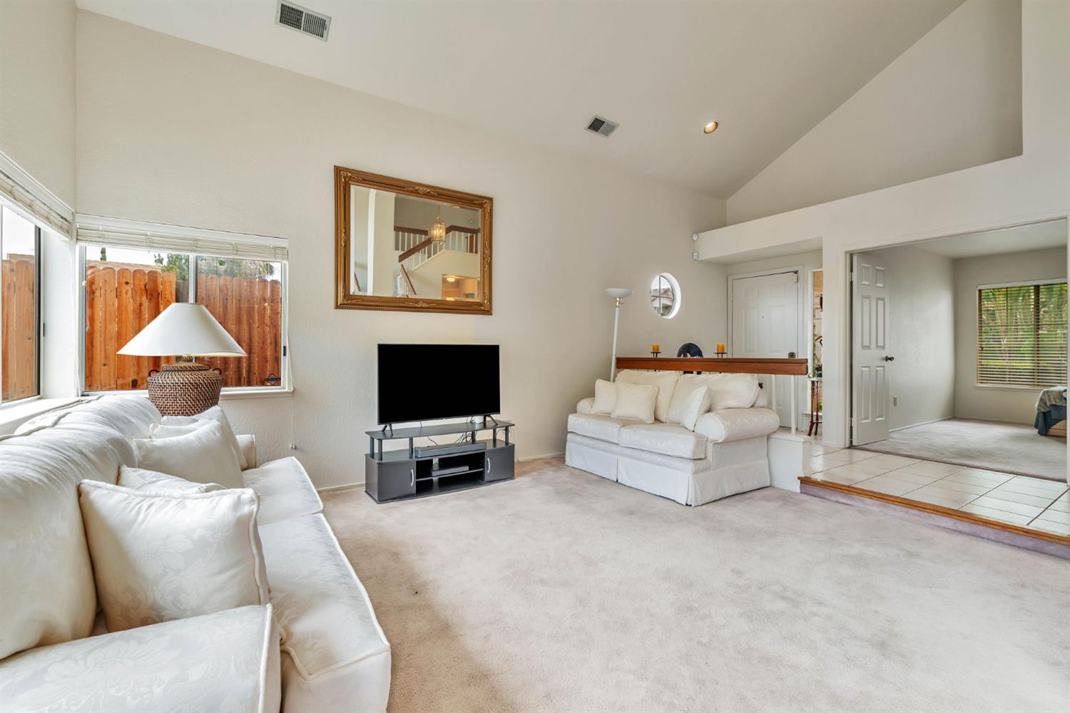 1827 Paradise Valley Court