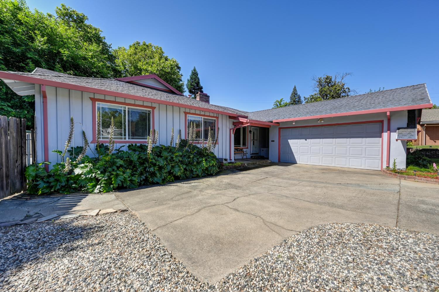 4301 Alsace Court