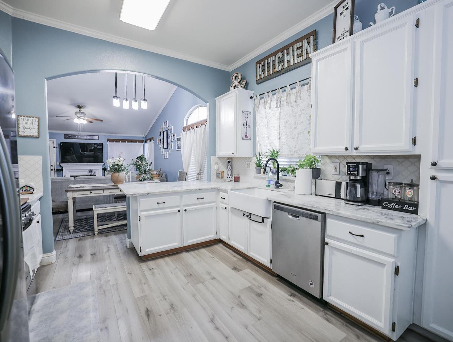 4246 Albertville Way