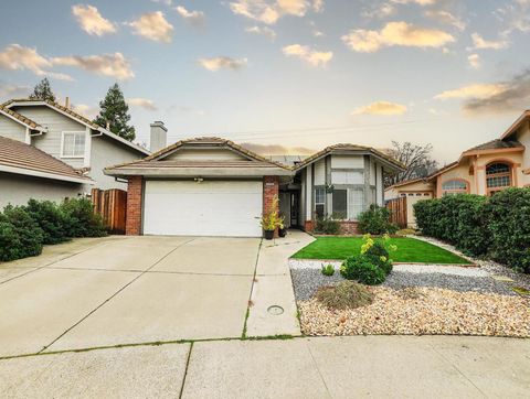 4246 Albertville Way Antelope CA 95843