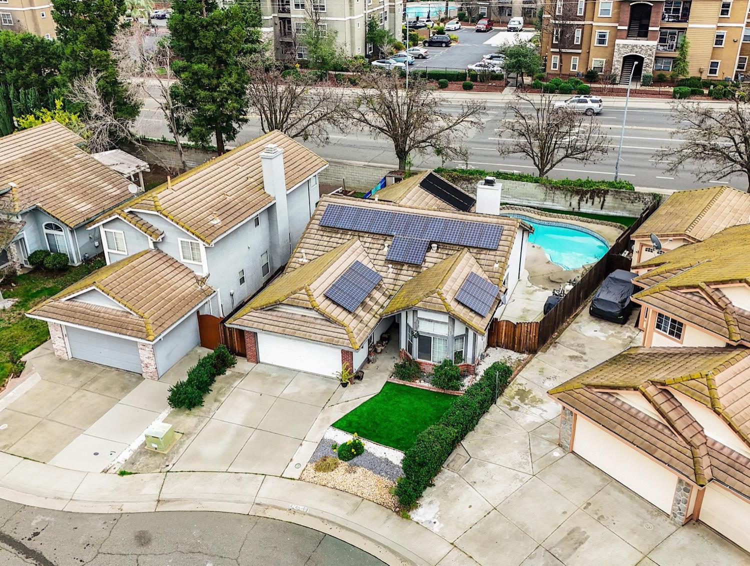 4246 Albertville Way