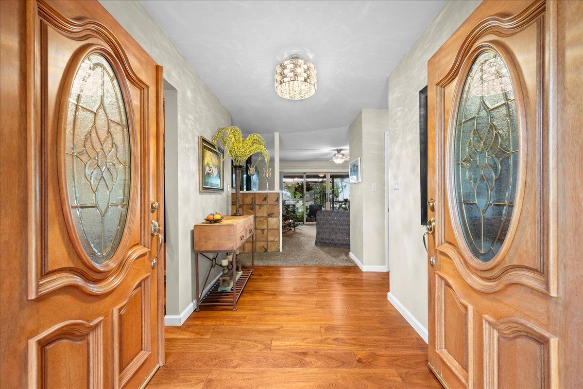 3900 Loma Drive