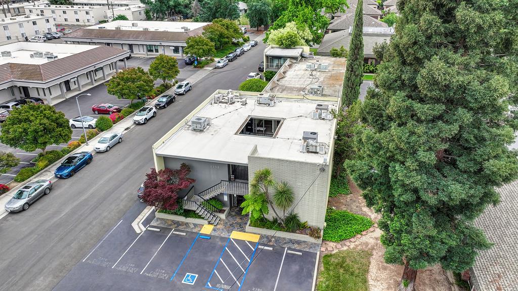 2398 Fair Oaks Boulevard