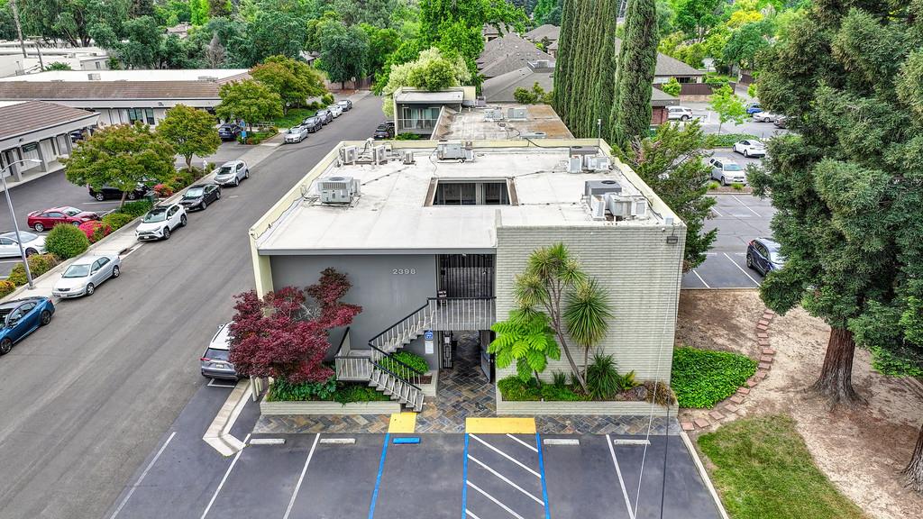 2398 Fair Oaks Boulevard