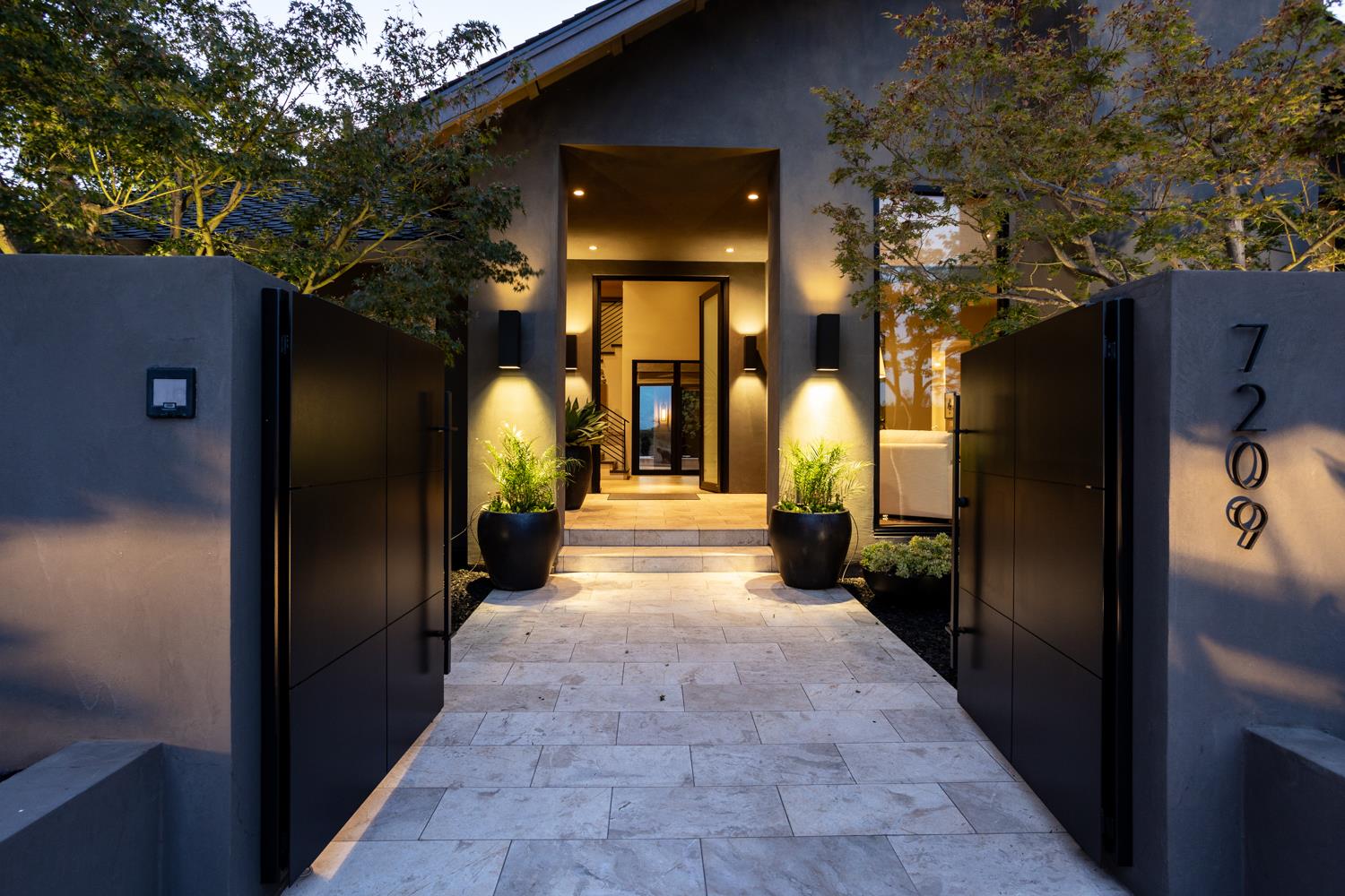 7209 Spy Glass Drive