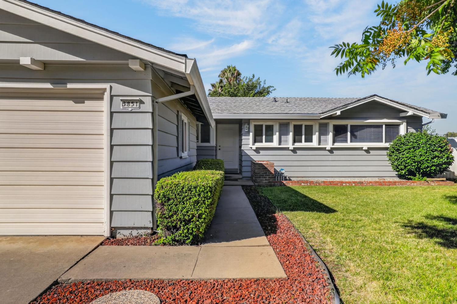 5851 Shenandoah Drive