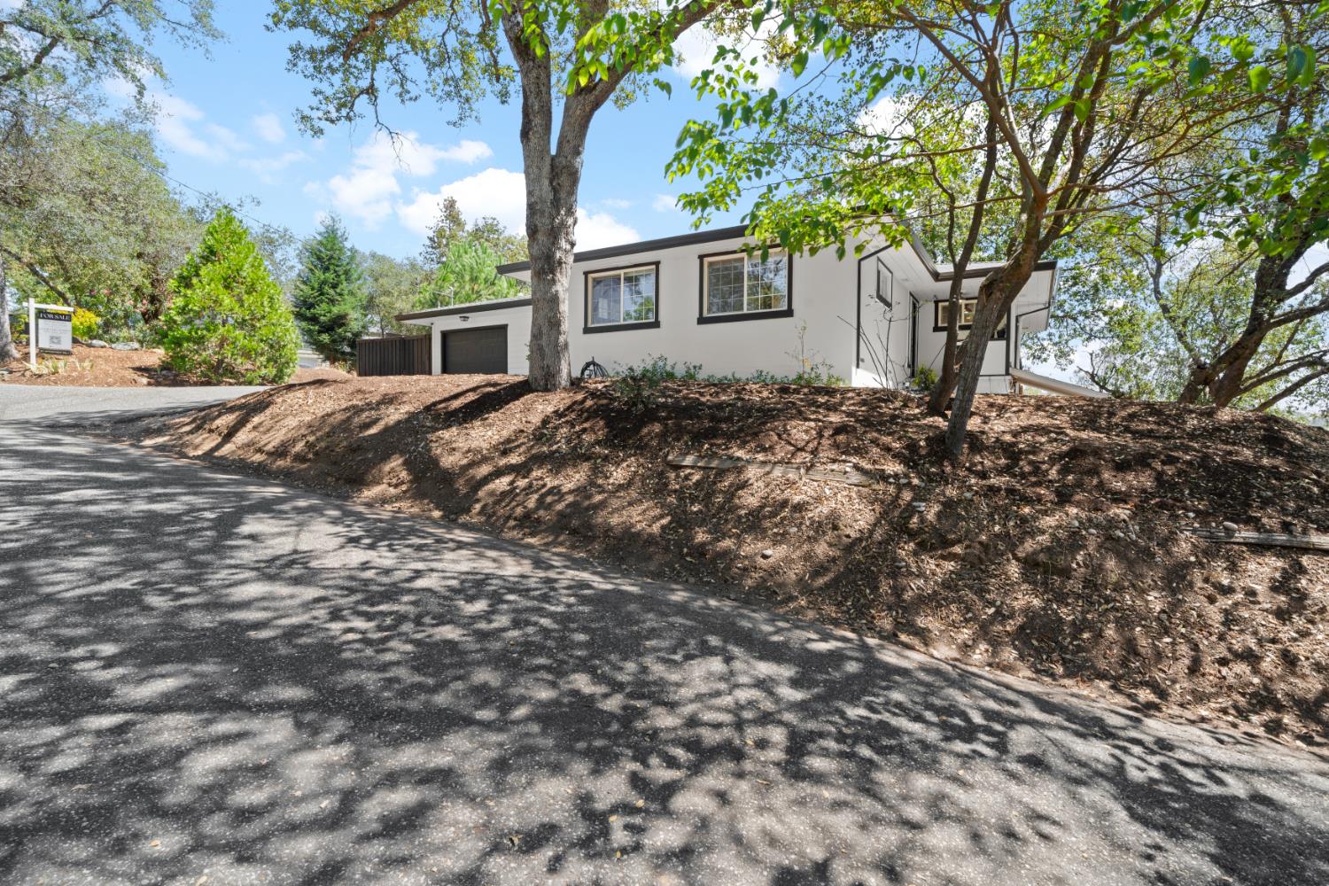 175 Donnington Avenue