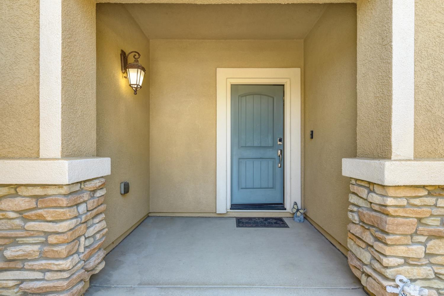 8727 Summer Sun Way