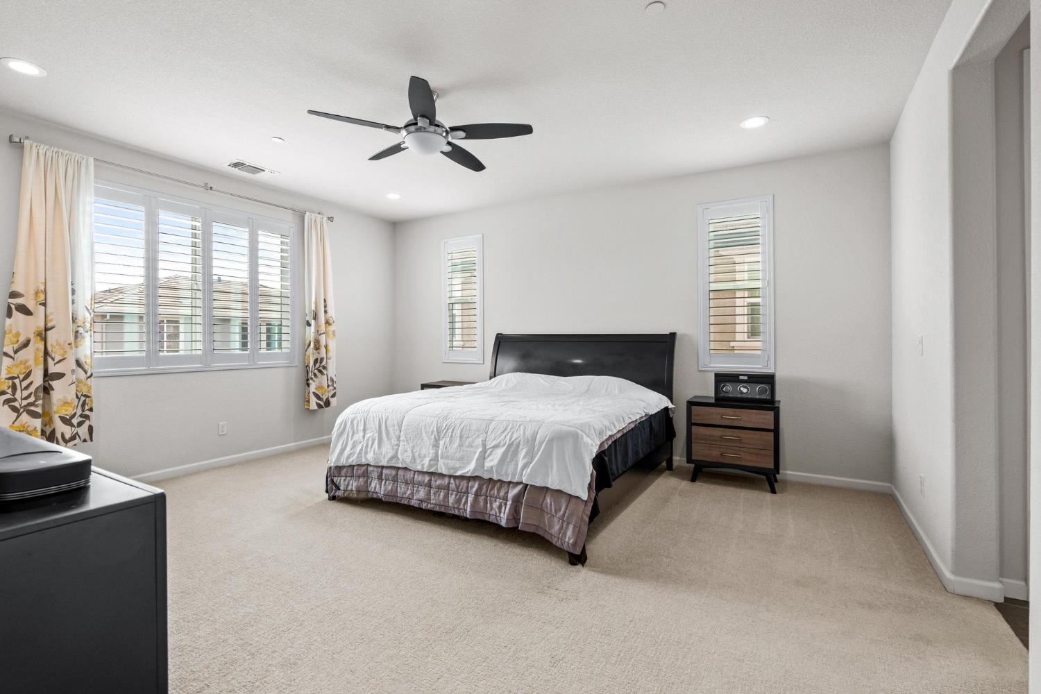 1784 Water Lily Court