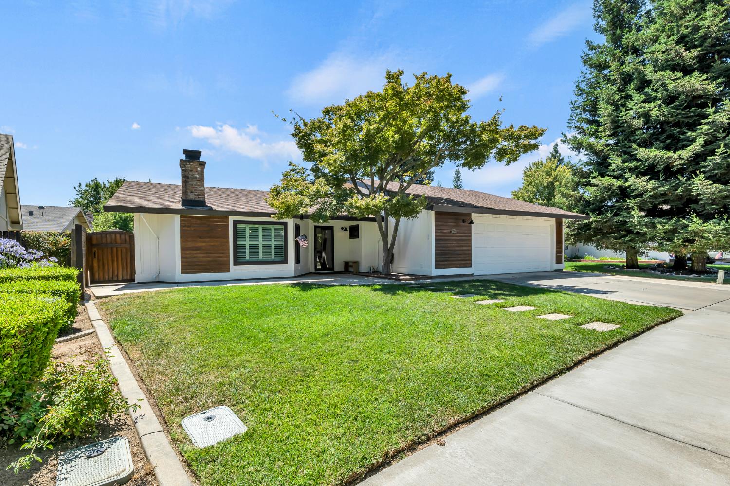 865 Notre Dame Drive