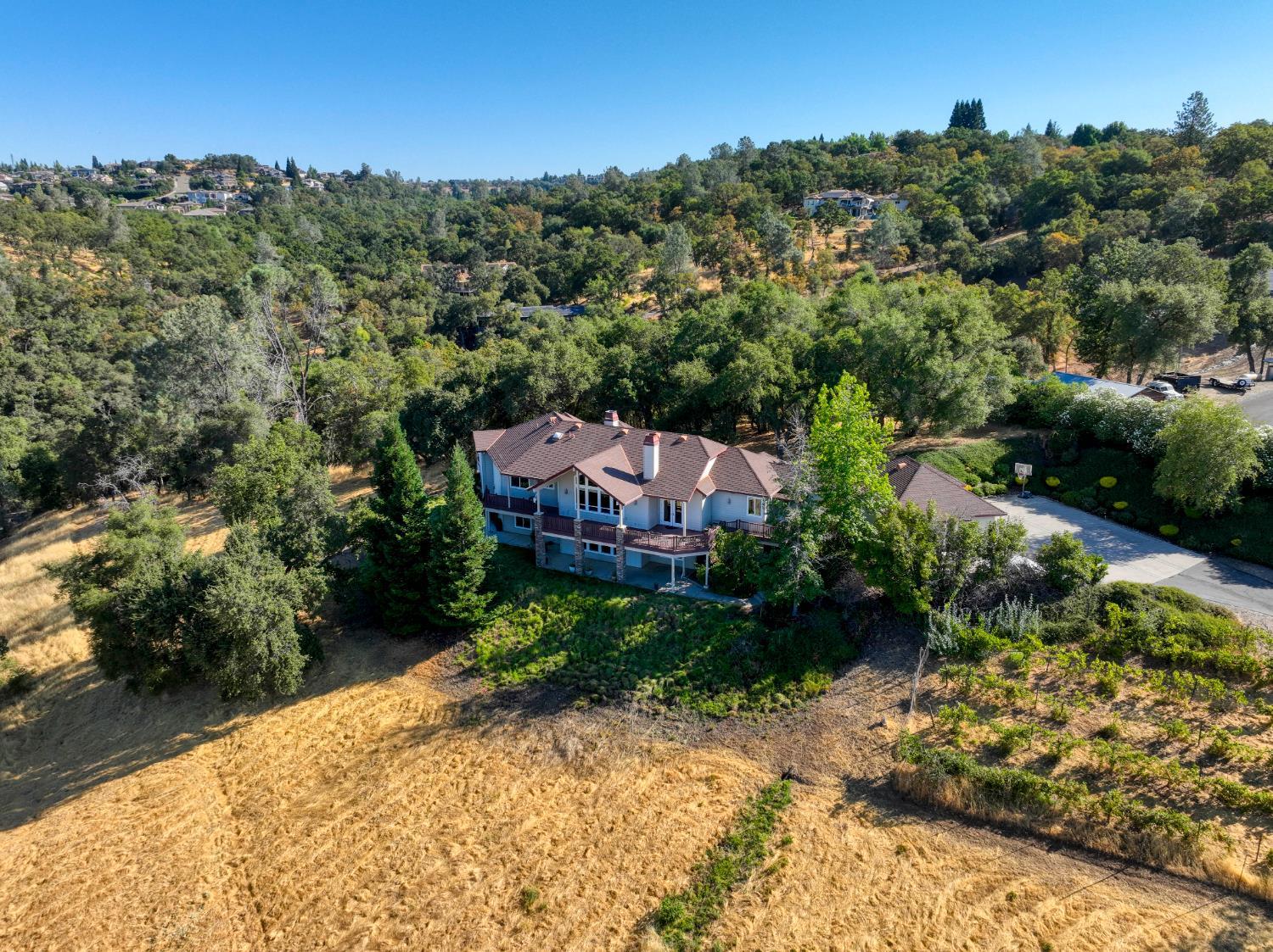 2233 Toscana Place