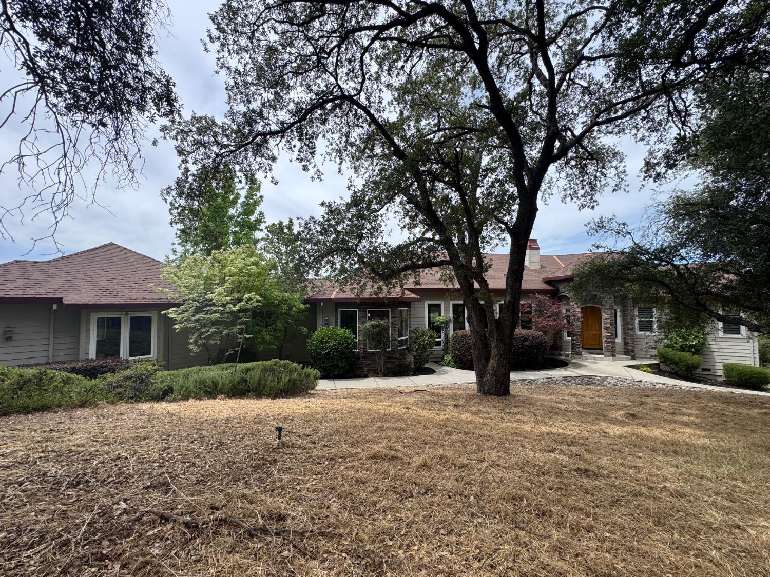 2233 Toscana Place
