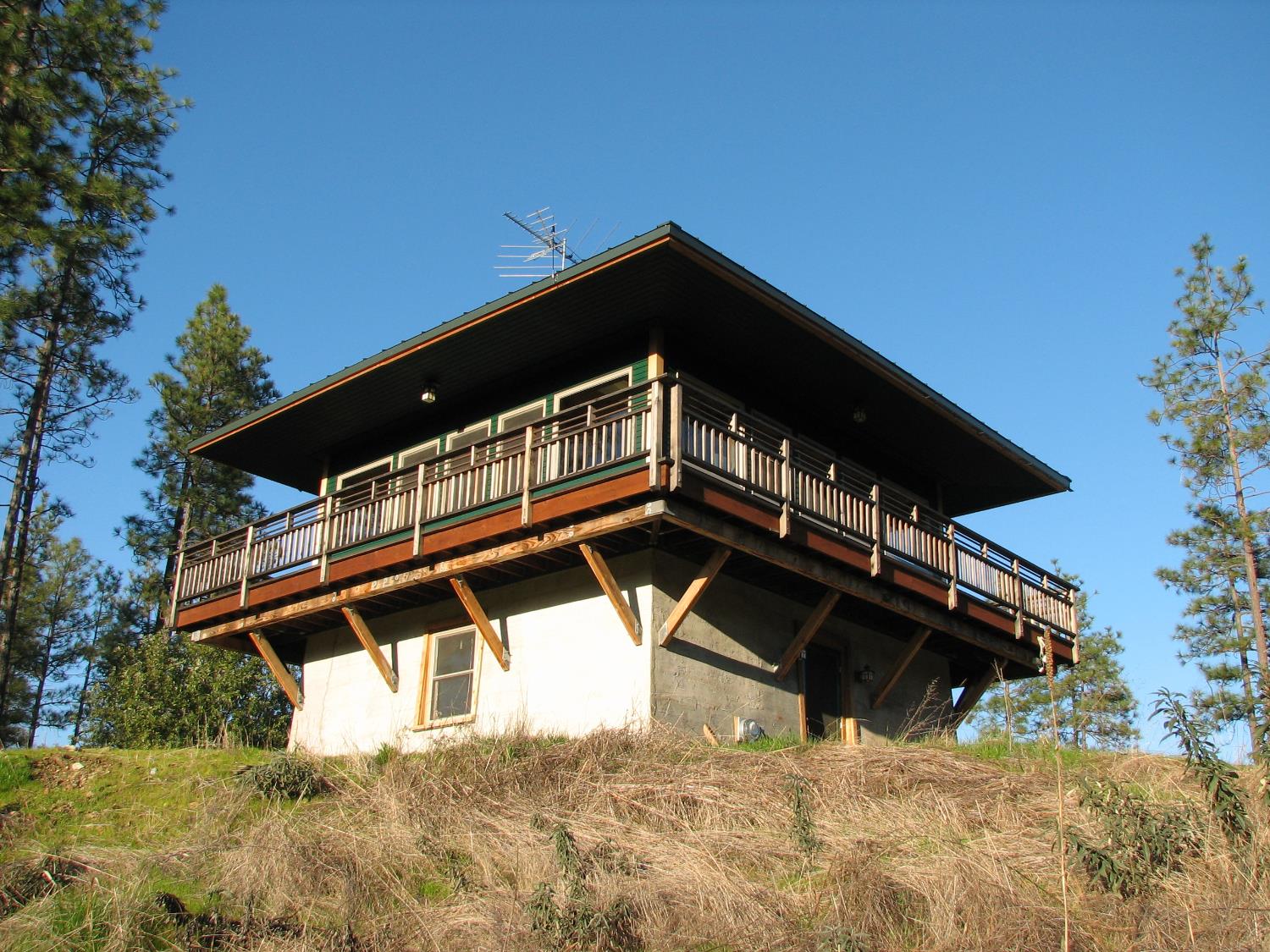 15891 Shake Ridge Road