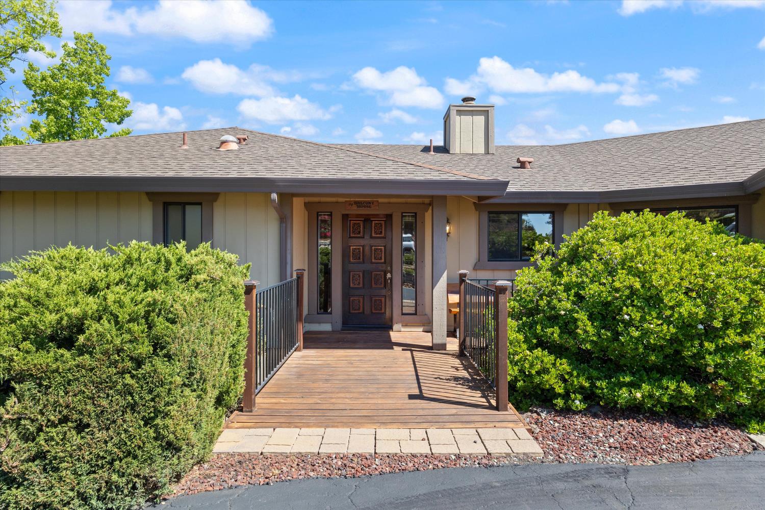 3110 Oakwood Road