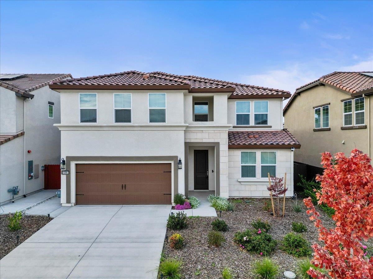 15961 Mavericks Lane