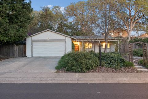 1440 W Colonial Parkway Roseville CA 95661