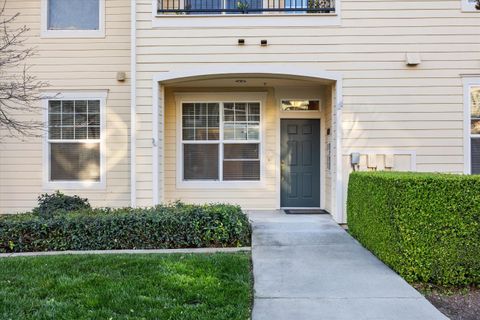 9571 Coney Island Circle Unit 132, Elk Grove, CA 95758 - MLS#: 225037857