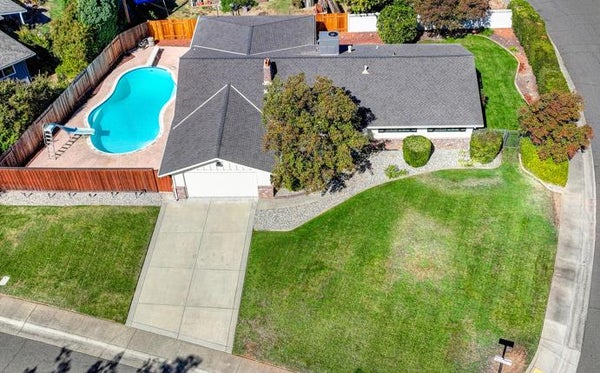 4401 MARLEY DR, SACRAMENTO, CA 95821 - Image 89157462a5f3dfc02f73fddb68d76468/36502985