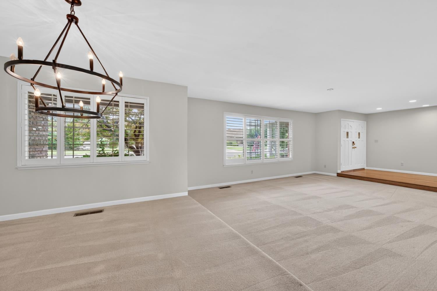 725 Sherwood Drive