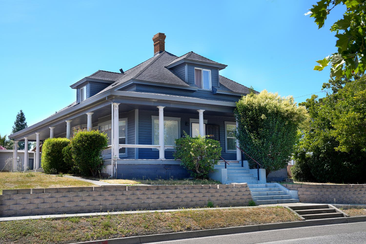 409 Washington Boulevard