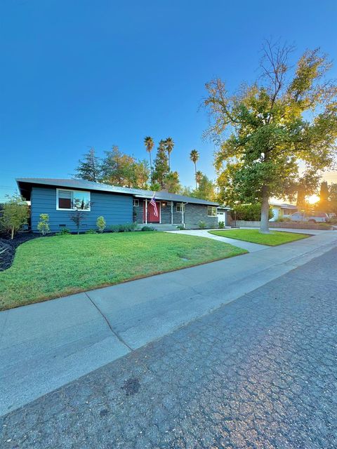 2008 Santa Lucia Way Carmichael CA 95608