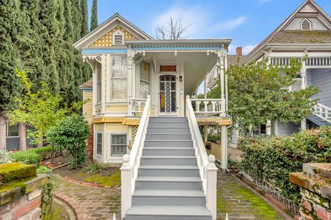 2628 G Street Sacramento CA 95816