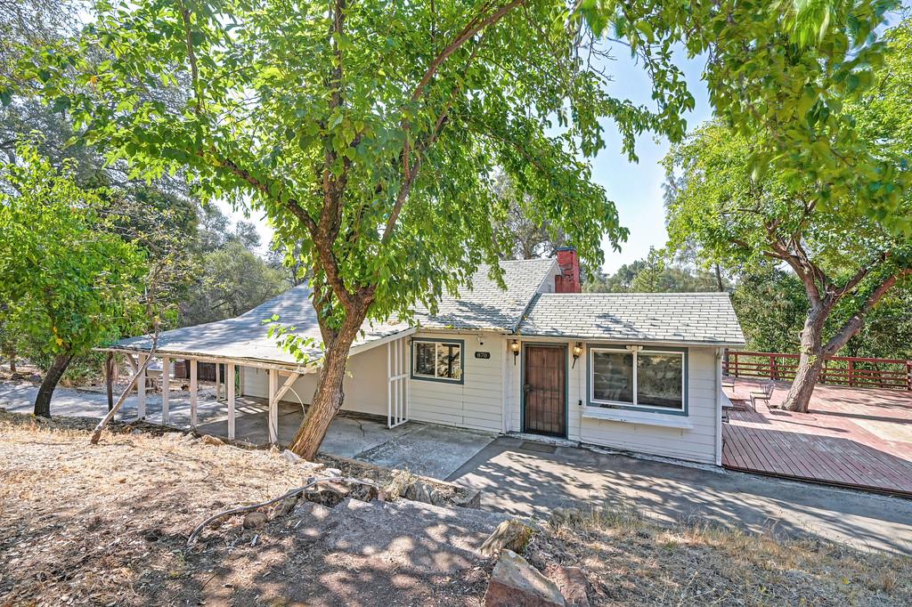 870 Little Cut Court