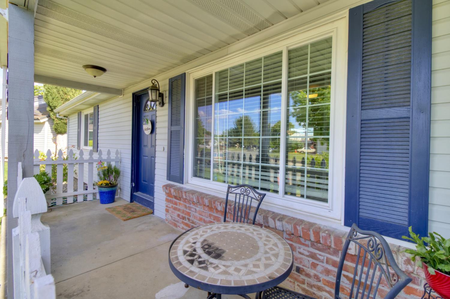 7039 Demaret Drive