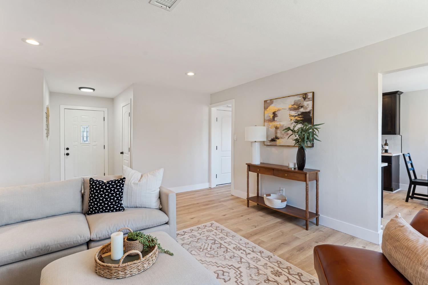 6363 Templeton Drive
