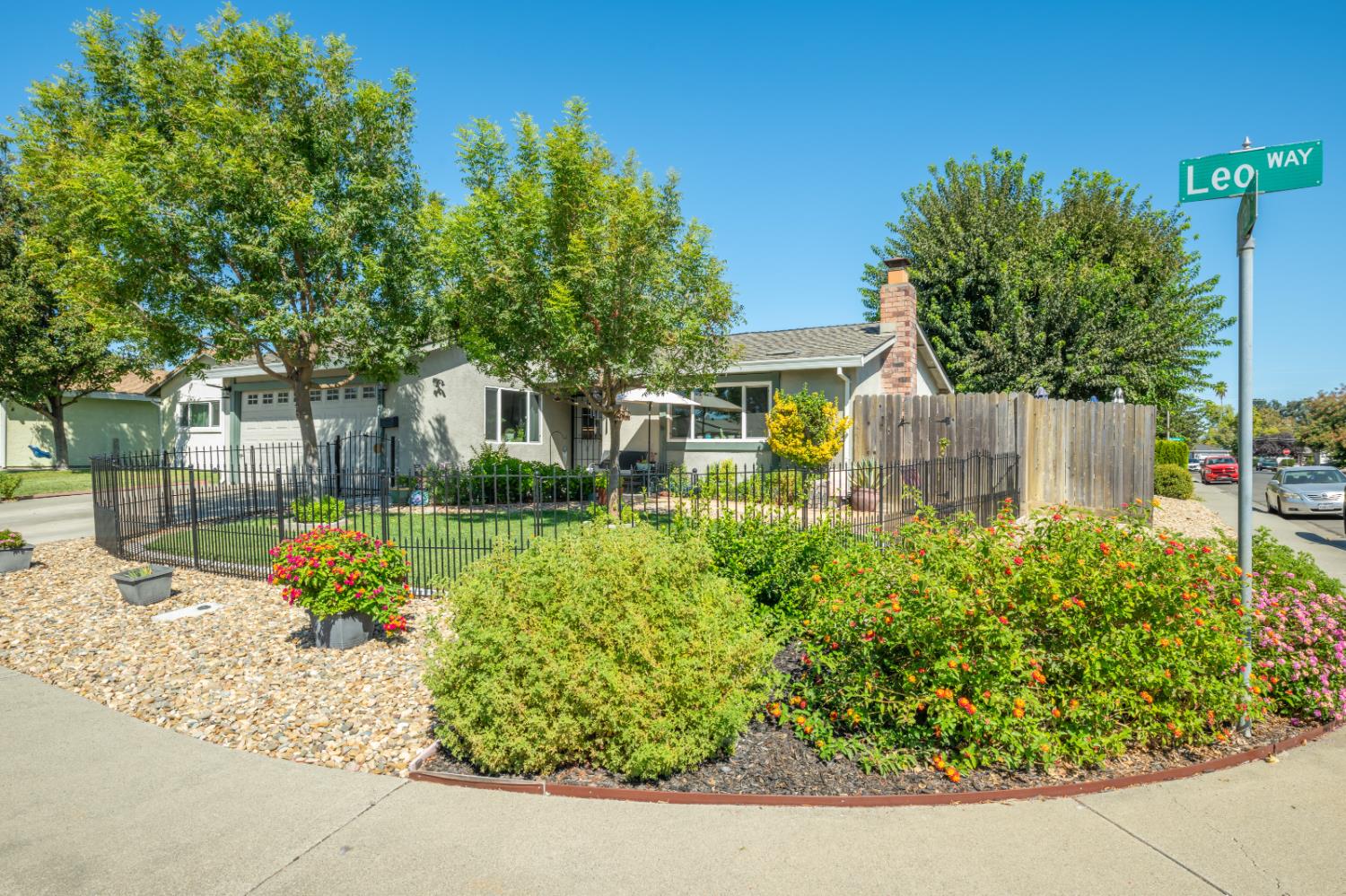 1317 Leo Way