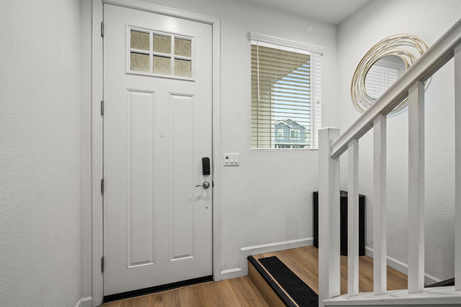 5541 Malibu Palm Court