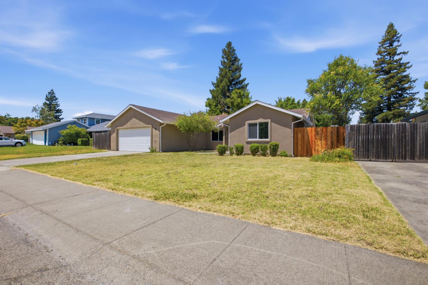 14 Cache River Circle