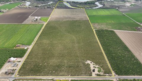 12742 Elm Avenue Patterson CA 95363