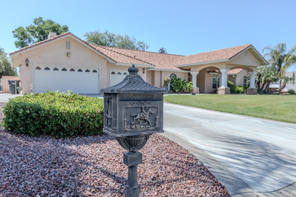 27083 Lillegard Court