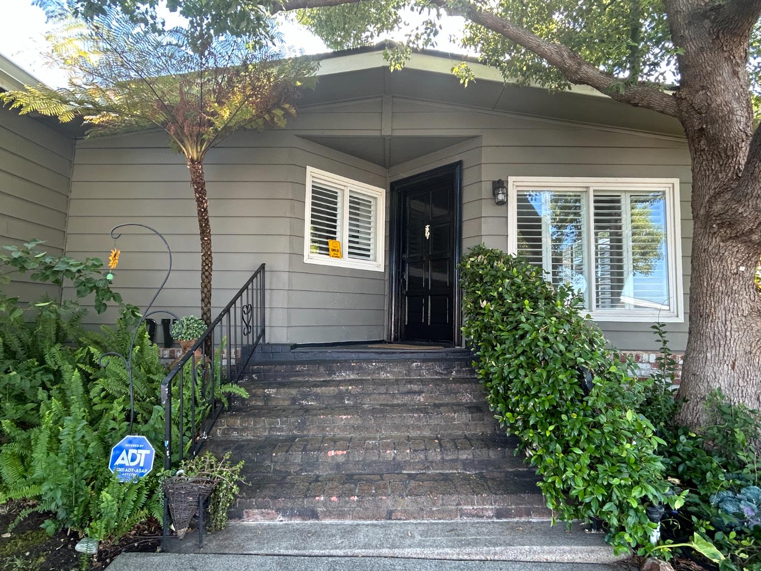 102 Richards Drive