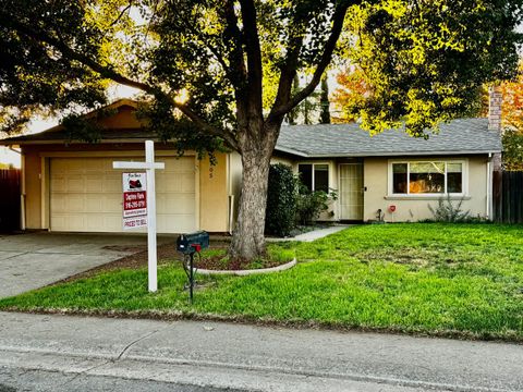 7105 Reyn Oaks Sacramento CA 95842