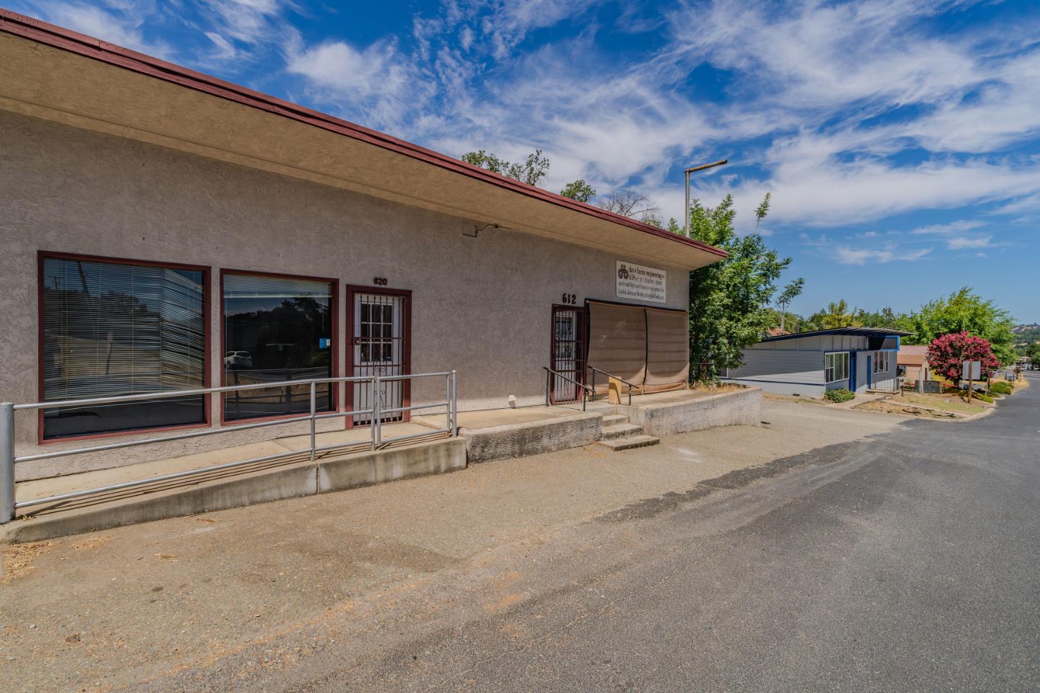 612 E Saint Charles Street