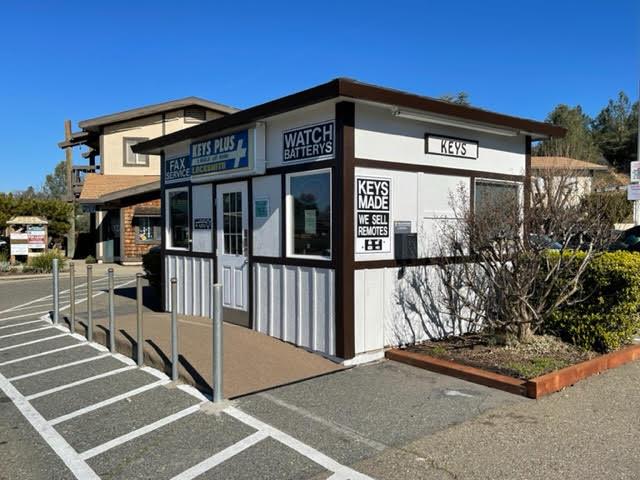 2864 Ray Lawyer Drive