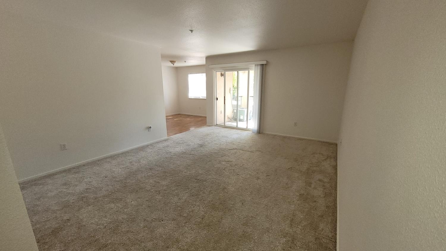 565 Peerless Way 210
