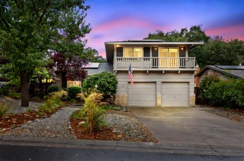 949 King Henry Way El Dorado Hills CA 95762