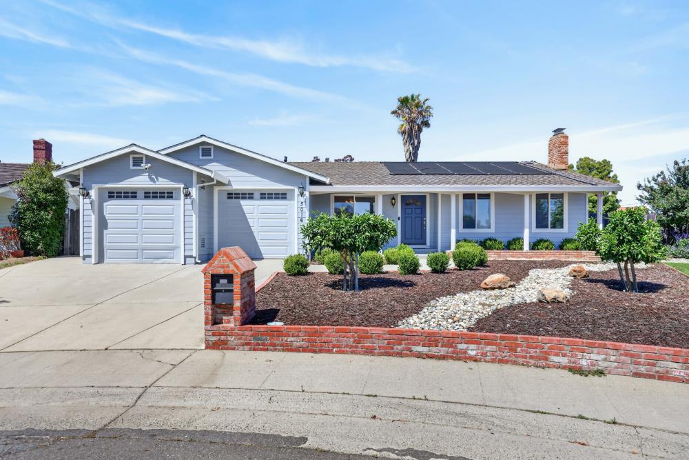 5016 Olive Oak Way